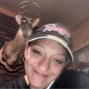 Meet your Posher, Lindsay